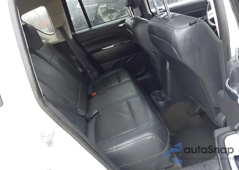 2016 Jeep Compass High Altitude Edition z USA, uszkodzony, nr VIN 1C4NJDEB2GD795446